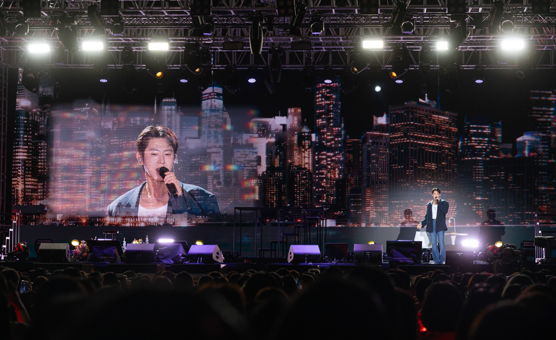 ภาพที่ 24 U KNOW PROJECT 26 SCENE1 in BANGKOK ภาพบรรยากาศคอนเสิร์ตเดี่ยวเต็มรูปแบบครั้งแรก ‘U-KNOW PROJECT 26 : SCENE#1 in BANGKOK’