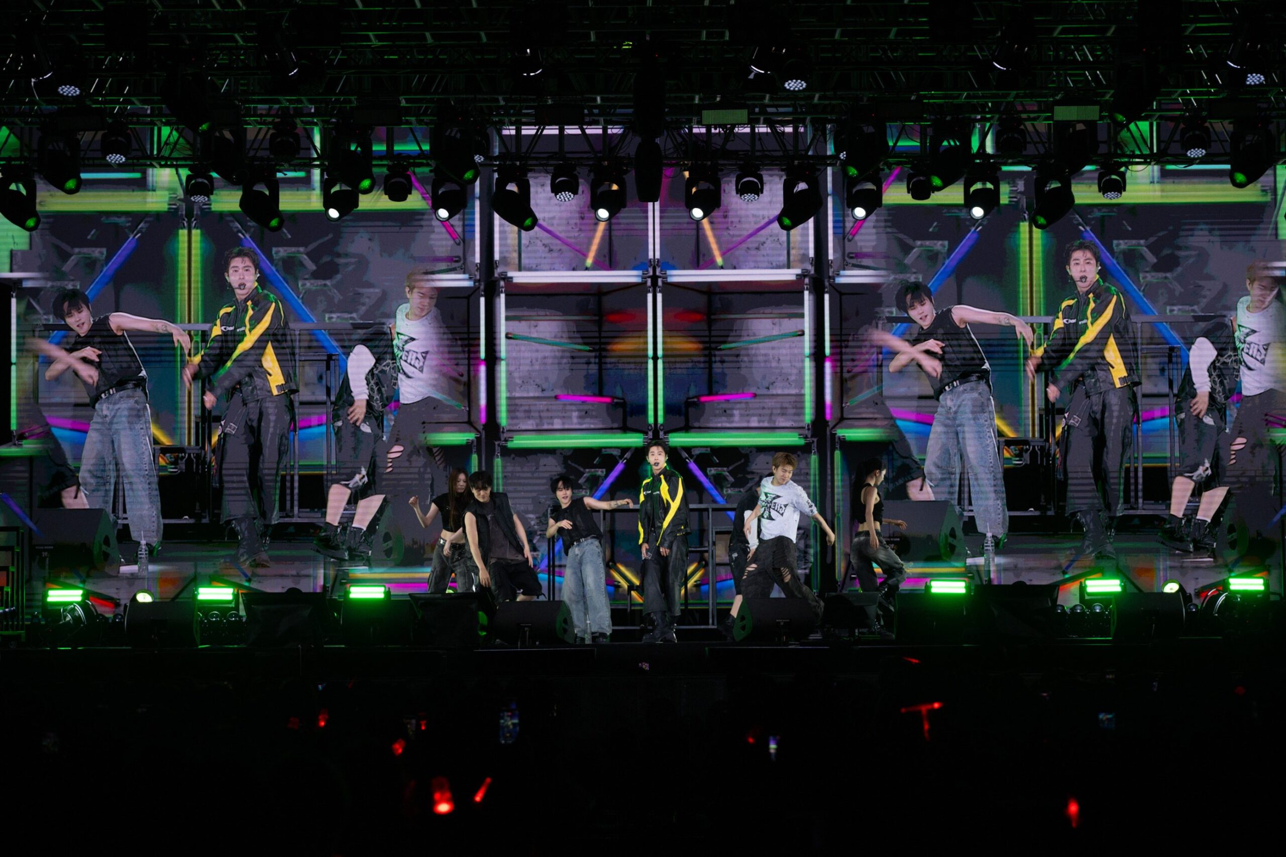 ภาพที่ 30 U KNOW PROJECT 26 SCENE1 in BANGKOK scaled ภาพบรรยากาศคอนเสิร์ตเดี่ยวเต็มรูปแบบครั้งแรก ‘U-KNOW PROJECT 26 : SCENE#1 in BANGKOK’