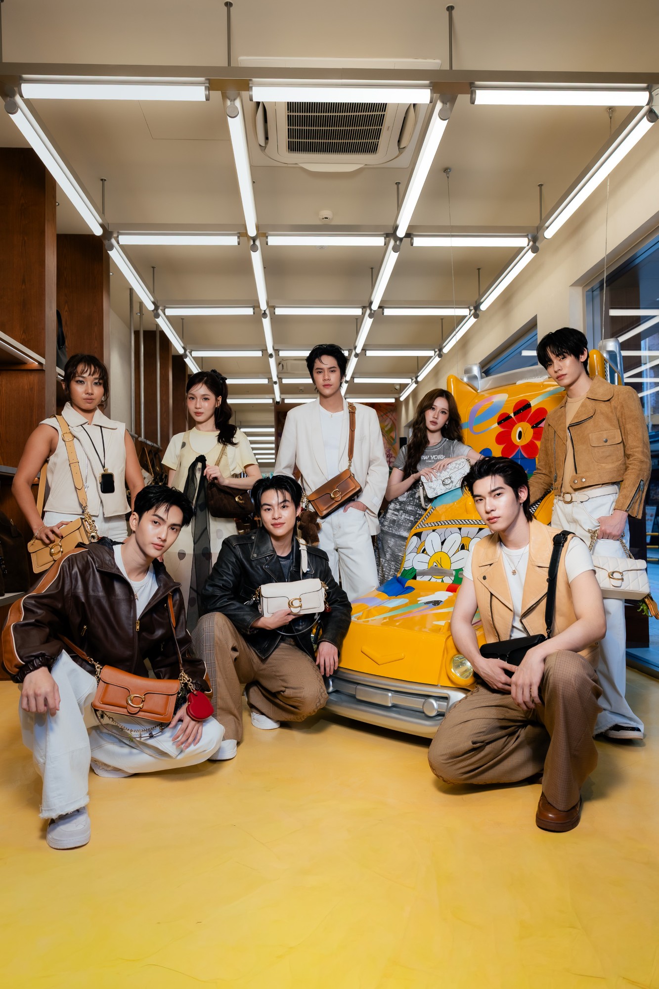 ภาพประกอบข่าว 13 “นนน - เลิฟ” พร้อมเหล่าไอคอนสายแฟเจน Z ร่วมเปิดประสบการณ์ COACH PLAY สยามสแควร์ แห่งแรกในไทย
