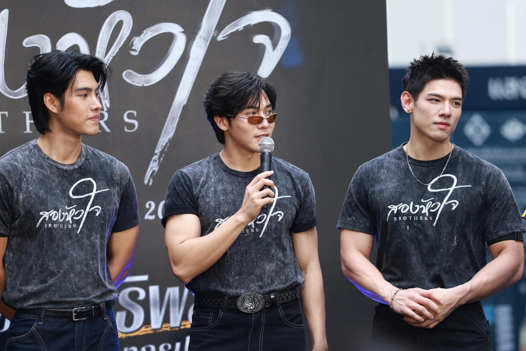 สองหัวใจ Street Fight ต่อยดีมีทอง 5 “ณเดชน์ - อแมนด้า - เจมส์ มาร์” แท็กทีมแฟนละครท้าฝนประลองหมัด! ในงาน “สองหัวใจ Street Fight ต่อยดีมีทอง”