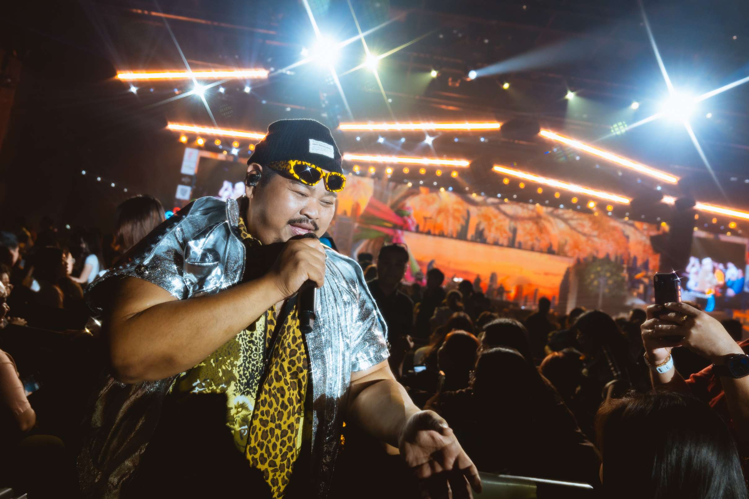เบิ้ม เบิ้ม concert 19 ภาพบรรยากาศจัดเต็ม! “ป๊อบ -โอ๊ต” ส่งความสนุกตลอด 2 วัน ใน “เบิ้ม เบิ้ม concert”