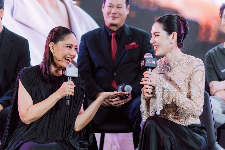 003 งานแถลงข่าวภาพยนตร์ ‘คุณยายวรนาฏ INHERIT GDH จัดใหญ่! “ใหม่ ดาวิกา” สวยสะพรึง นำทีมฉลองวันเกิด 800 ปี ‘คุณยายวรนาฏ’ (INHERIT) เตรียมคายตะขาบ 19 พ.ย.นี้