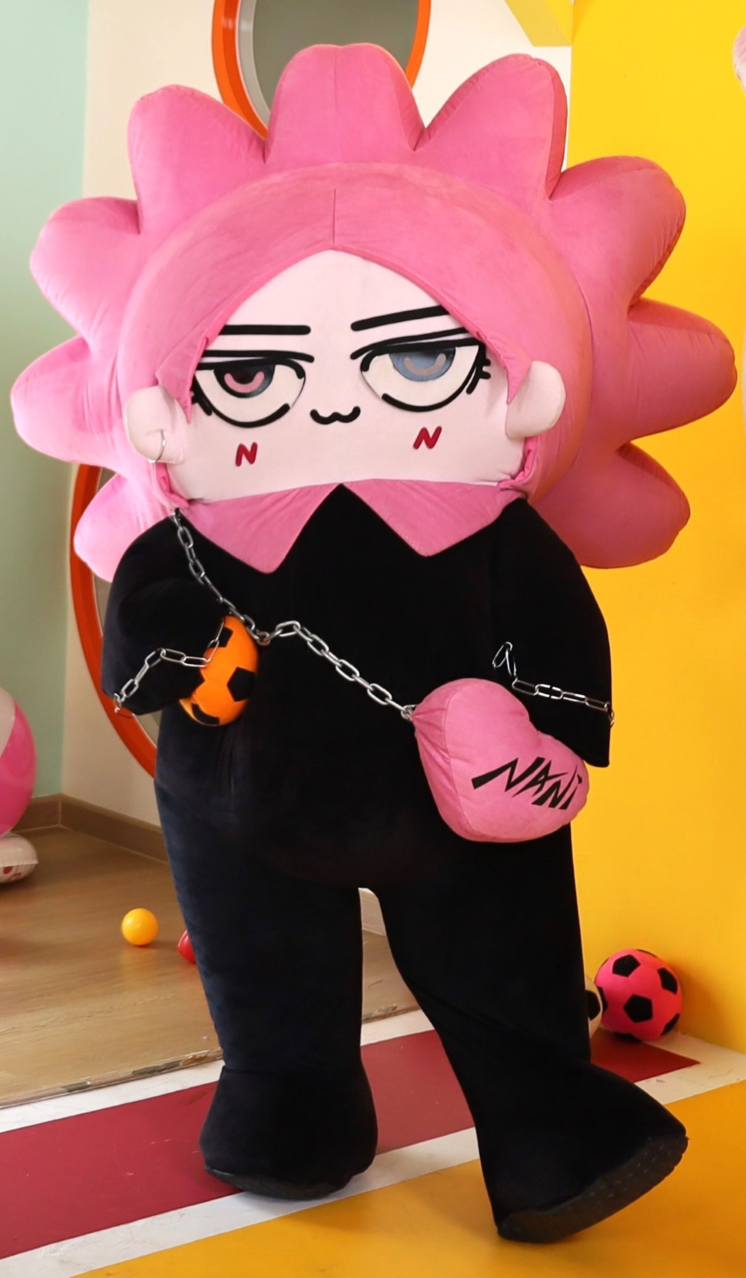 06. Club Fun Dee กับพี่หมอฟันตู  “ตู ต้นตะวัน” แท็กทีมแก๊ง GMMTV Fandom Characters สุดคิ้วท์ ชวนดูแลสุขภาพช่องปาก ในรายการ “CLUB FUN DEE กับพี่หมอฟันตู”