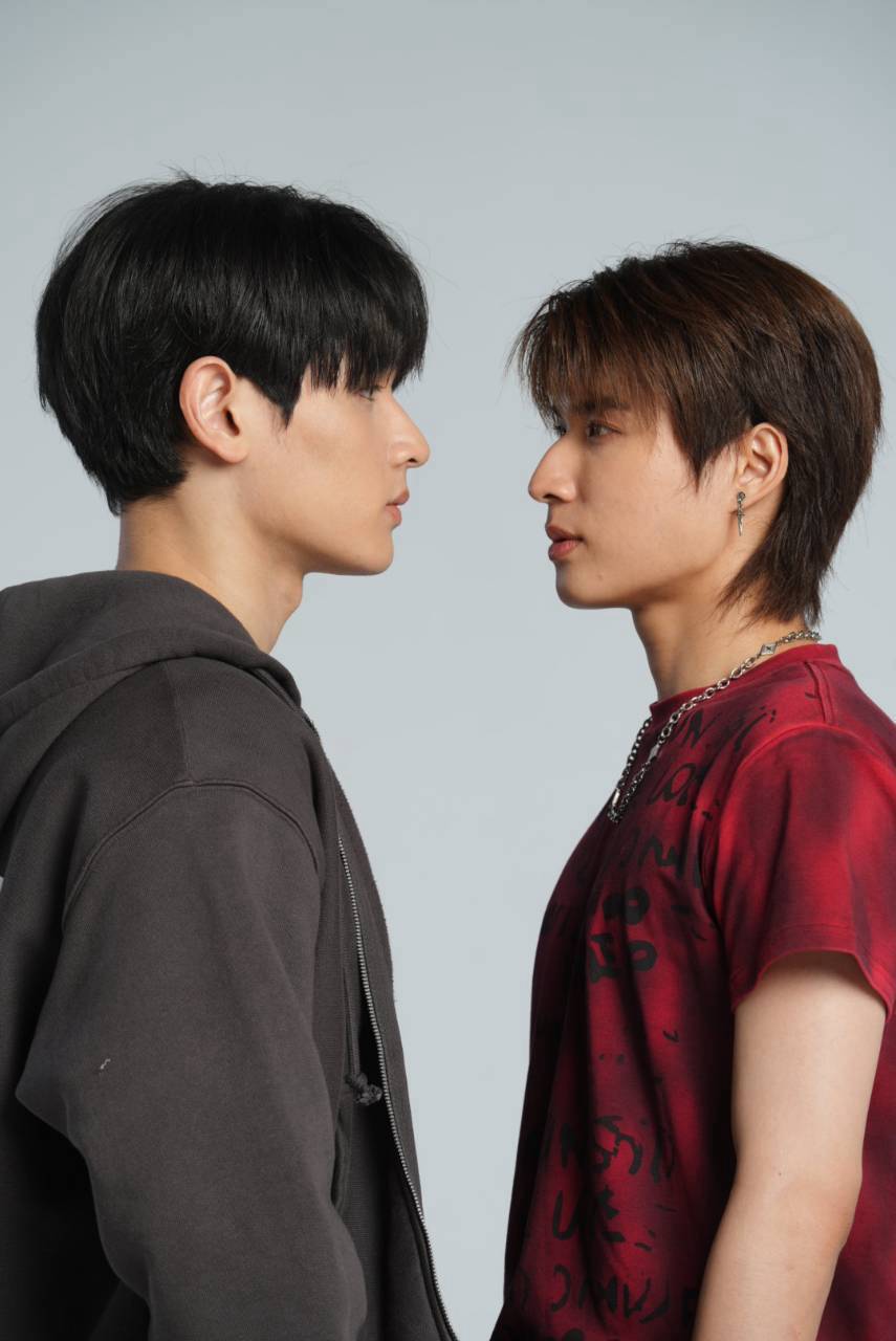1430051 0 0 “พูดออกไป (Shout out!)” เพลงบอกรักในสไตล์ของคน Introvert จาก “ป๊อบ-ไตเติ้ล” แม้ไม่กล้าพูดดัง แต่ความรู้สึกชัดเจนกว่าที่คิด