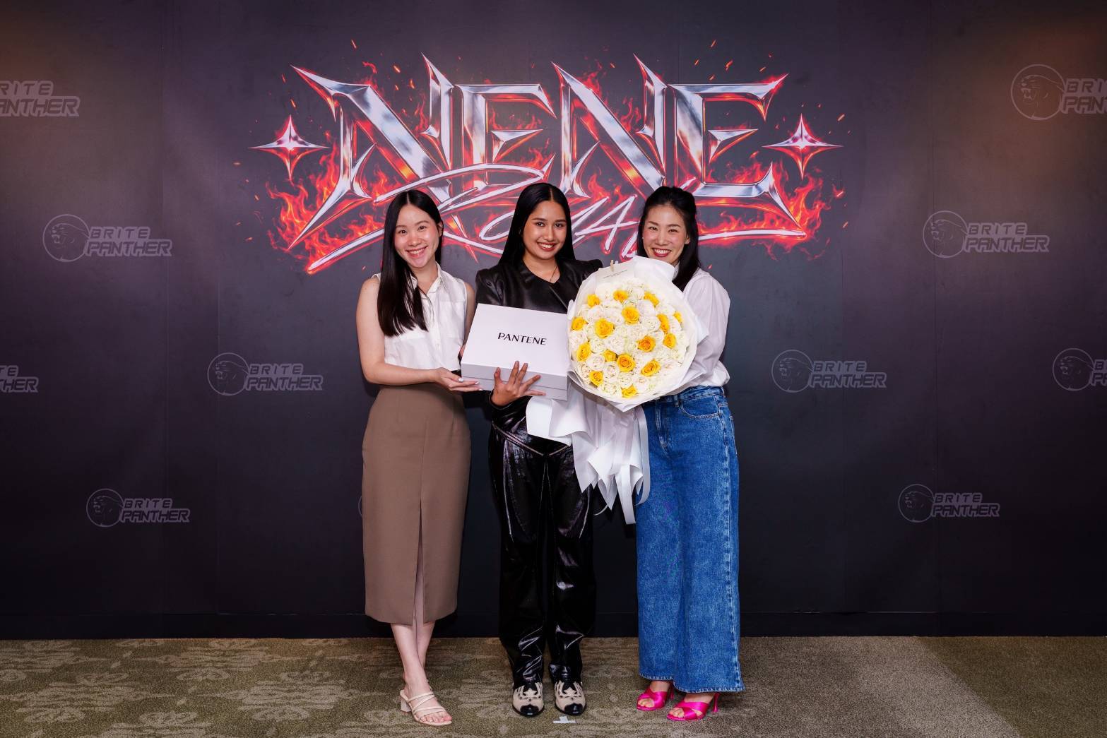 “เนเน่ รอยัล” แชมป์ AGT ขึ้นแท่นพรีเซนเตอร์คนใหม่ Pantene 4 1791024674878 “เนเน่ รอยัล” แชมป์ AGT ขึ้นแท่นพรีเซนเตอร์คนใหม่ Pantene