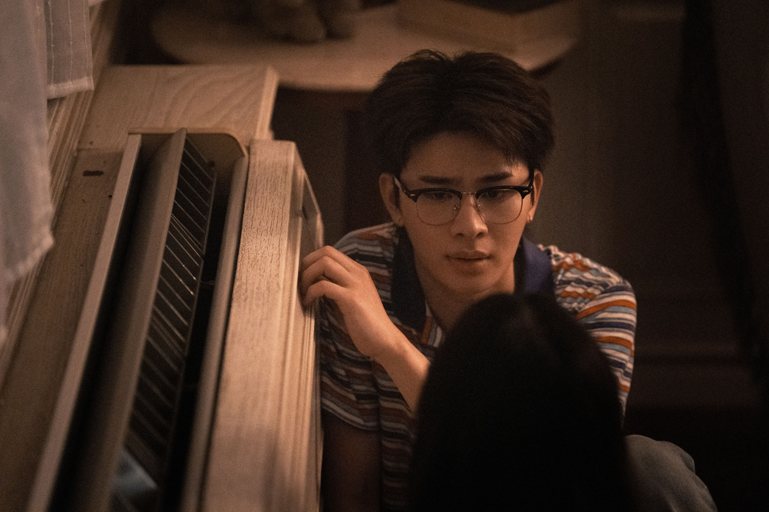 1792068399860 เปิดภาพ ‘คุณยายวรนาฏ’ (INHERIT) พร้อมคืนชีพ ‘ทายาทอสูร’ สู่ร่างใหม่ 19 พฤศจิกายนนี้ ในโรงภาพยนตร์