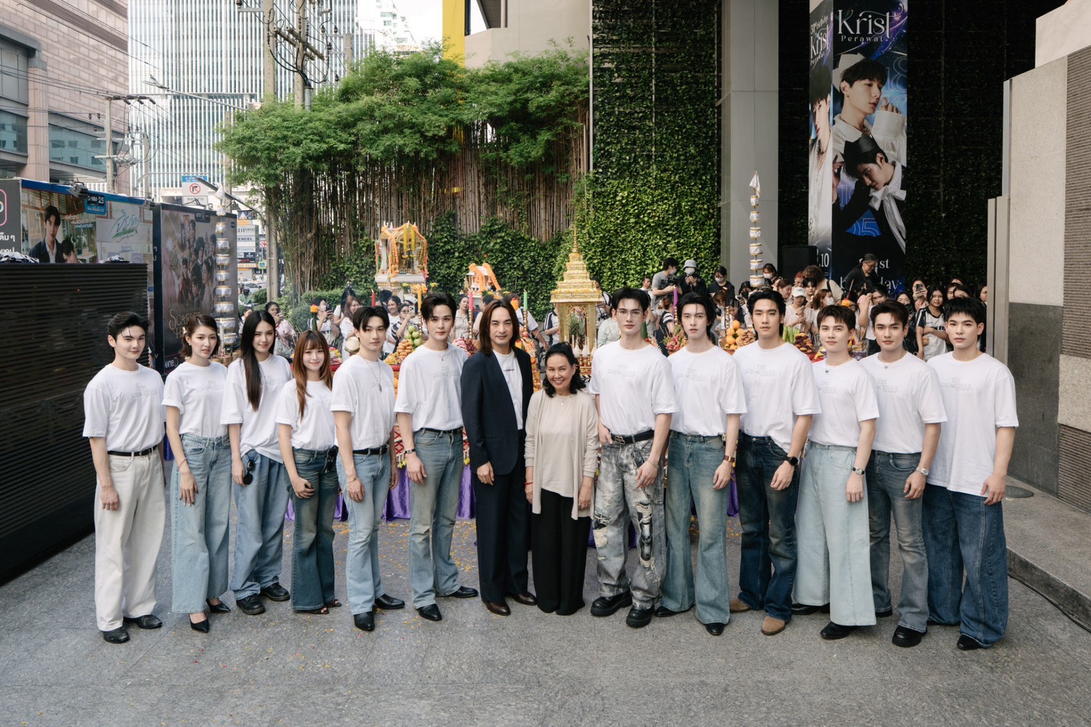 บวงสรวงแล้ว! “พูห์ - พาเวล” ชวนลุ้นรักต้องห้ามระหว่าง “มนุษย์” กับ “ยมทูต” ใน “THE GRIM LOVER” (รักลืมตาย) 31 1793017482784 บวงสรวงแล้ว! “พูห์ - พาเวล” ชวนลุ้นรักต้องห้ามระหว่าง “มนุษย์” กับ “ยมทูต” ใน “THE GRIM LOVER” (รักลืมตาย)