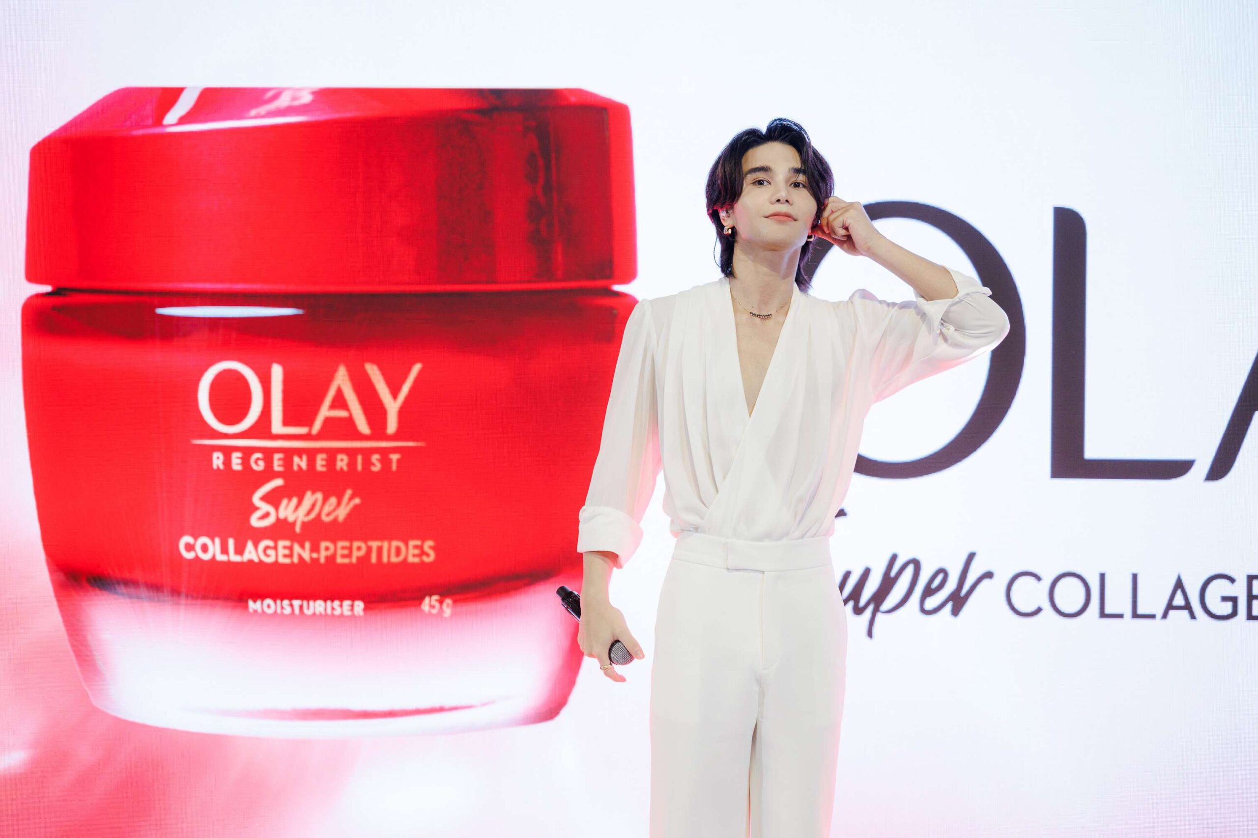 1793077547078 scaled “Jeff Satur” Friends of Olay Thailand จัดเต็มโมเมนต์สุดพิเศษกับแฟนๆ ในงาน Fan Meet สุดเอ็กซ์คลูซีฟ “Olay x Jeff Satur ยกหน้าให้ Olay”