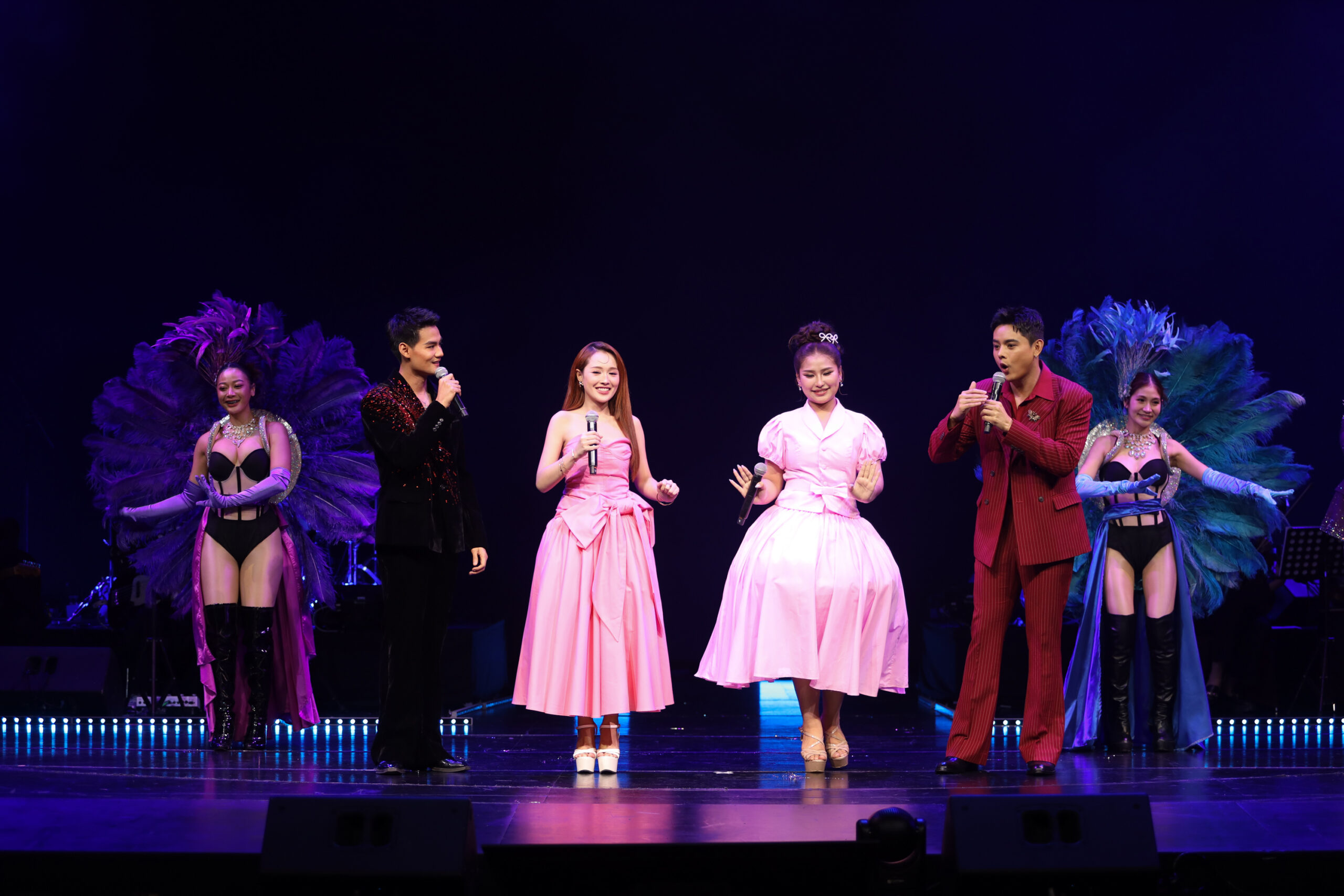 1793122687027 1 scaled “นุนิว–เติ้ล–เฟิร์สวัน” รวมพลังเสียงแห่งการให้ ส่งท้าย “SING INFINITY เพลงเพราะไม่รู้จบ” คอนเสิร์ตการกุศลเพื่อสภากาชาดไทย