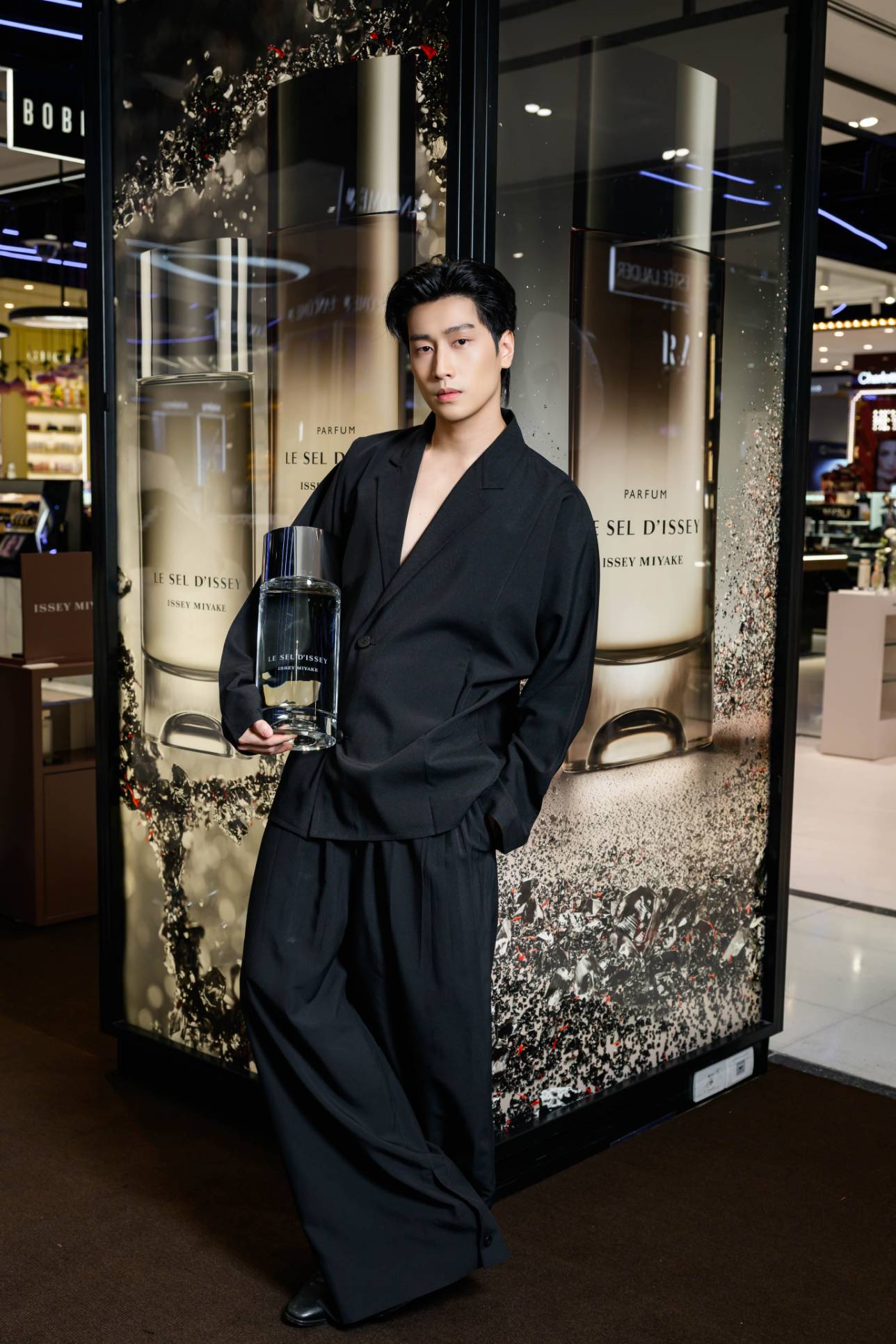 Bible Wichapas Issey Miyake 14 “ไบเบิ้ล” ร่วมสัมผัสเสน่ห์น้ำหอมสุภาพบุรุษกลิ่นใหม่ Le Sel d’Issey Parfum จาก Issey Miyake