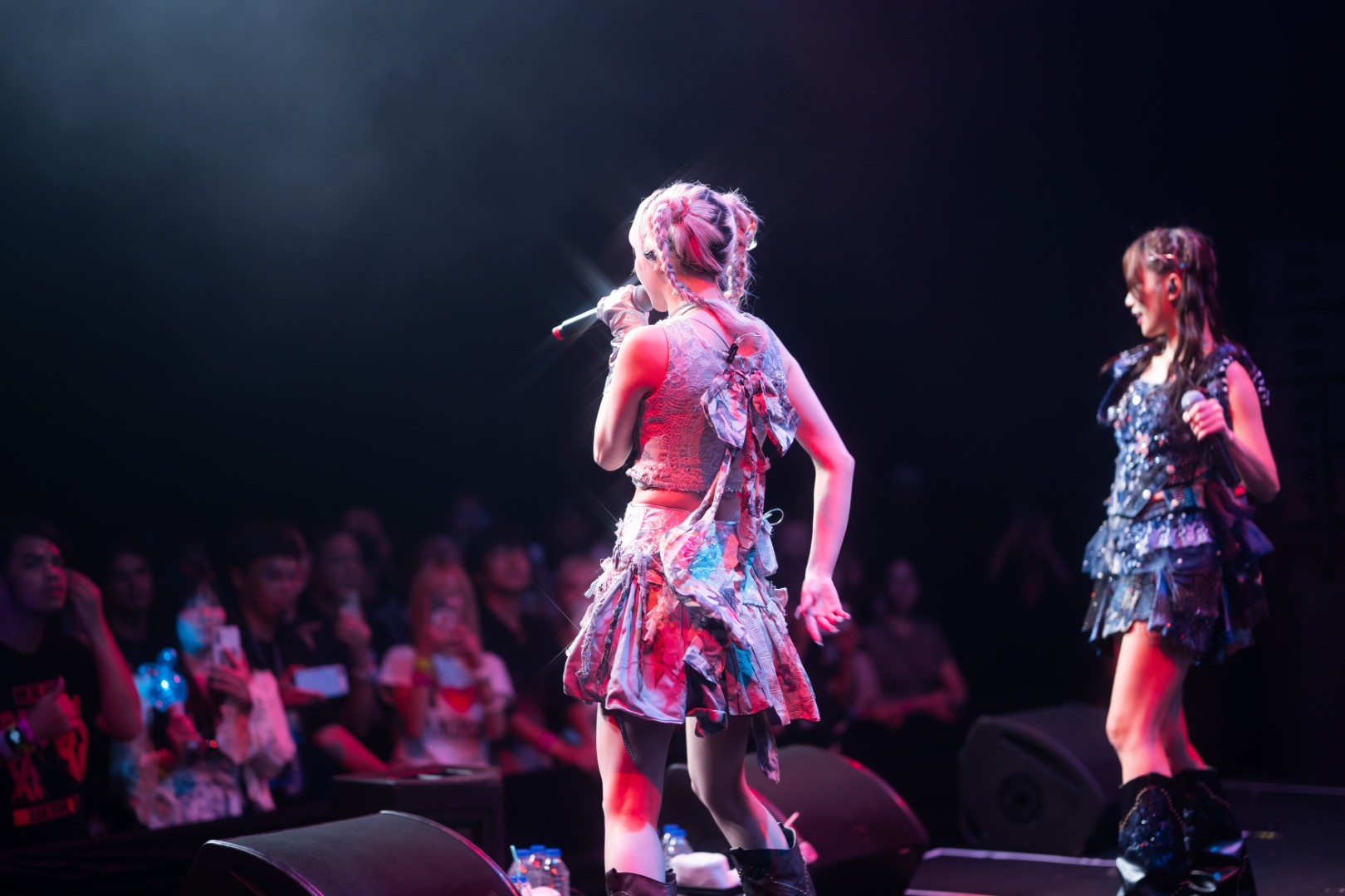 DSC03407 พาชมภาพบรรยากาศคอนเสิร์ตแรกของไอดอลดูโอ้ขาร็อค ‘REIRIE 1ST SOLO LIVE IN BANGKOK’