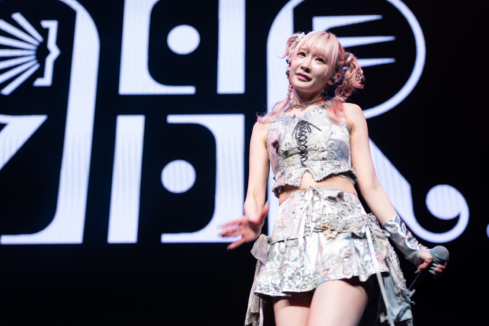 DSC03413 พาชมภาพบรรยากาศคอนเสิร์ตแรกของไอดอลดูโอ้ขาร็อค ‘REIRIE 1ST SOLO LIVE IN BANGKOK’