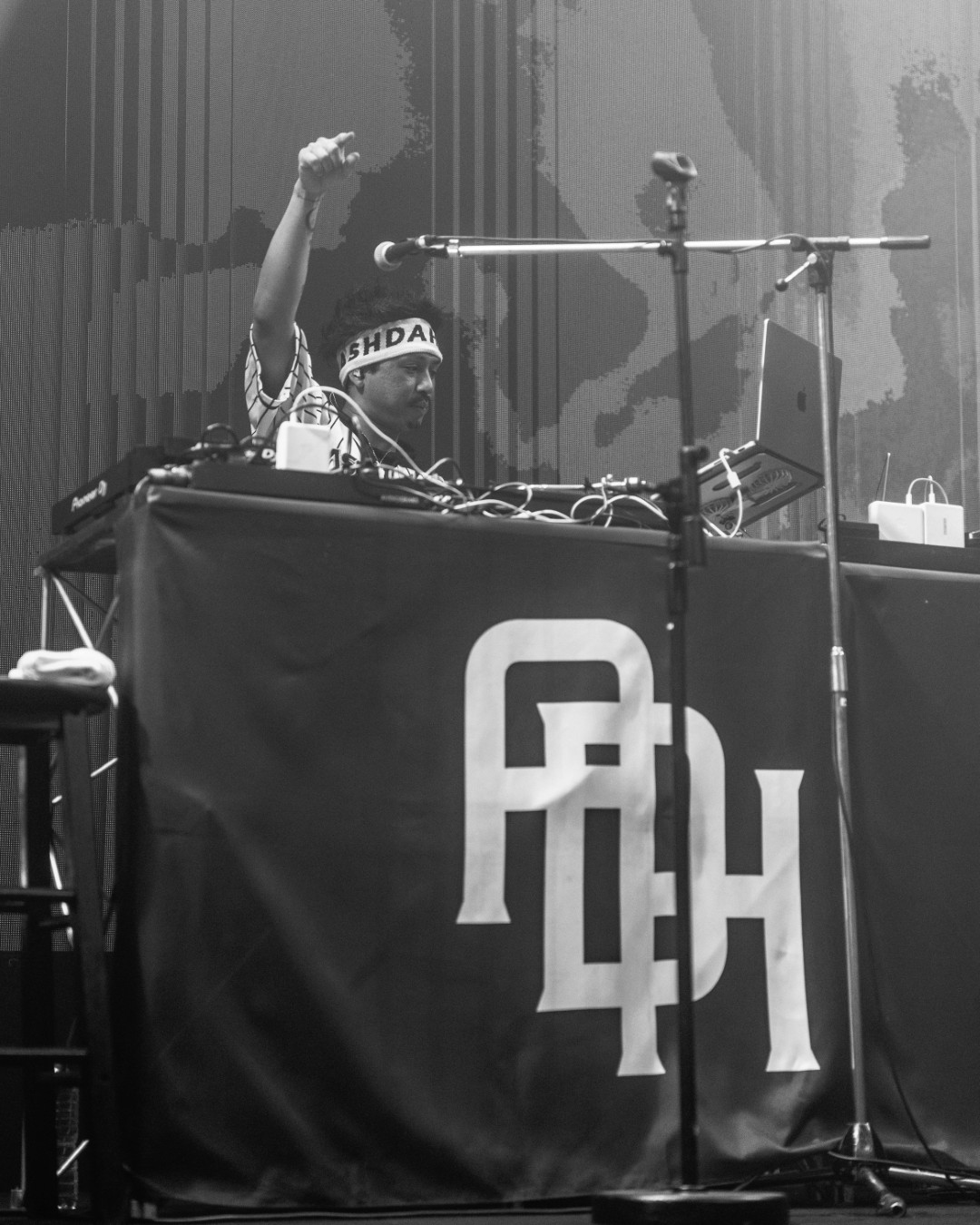 DSC03682 ‘ASH DA HERO’ สาดความมันส์ให้แฟนๆ ในคอนเสิร์ตครั้งแรกในไทย ‘ASH DA HERO 1ST SOLO LIVE IN BANGKOK’