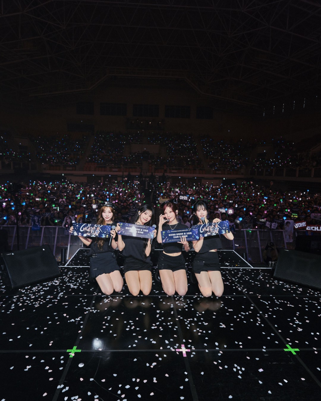 IMG 4581 QWER ขนพลังร็อกตะลุยเอเชีย! ส่งต่อความมันส์ถึงแฟนไทย ห้ามพลาด “QWER 2nd TOUR <ROCKATION : ROCKET LAUNCH!!> IN BANGKOK” 14 พย. นี้!