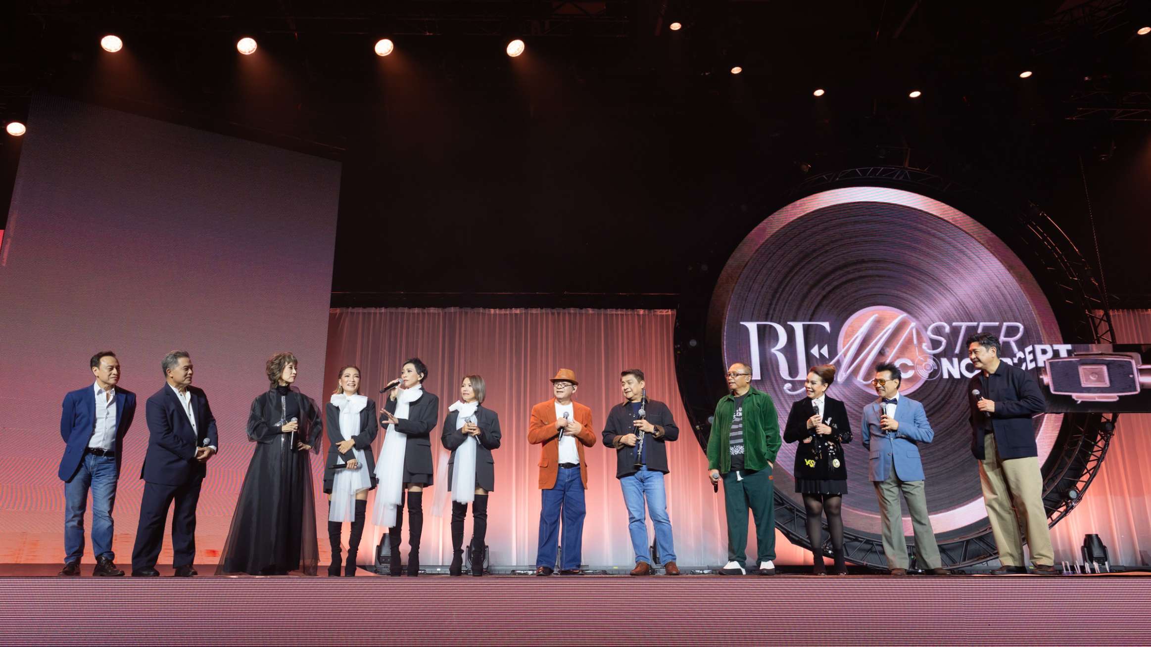 RE MASTER CONCERT 31 มัดรวมบรรยากาศคอนเสิร์ต “RE-MASTER CONCERT” 5 ชั่วโมงเต็มอิ่มกับบทเพลงเหนือกาลเวลา