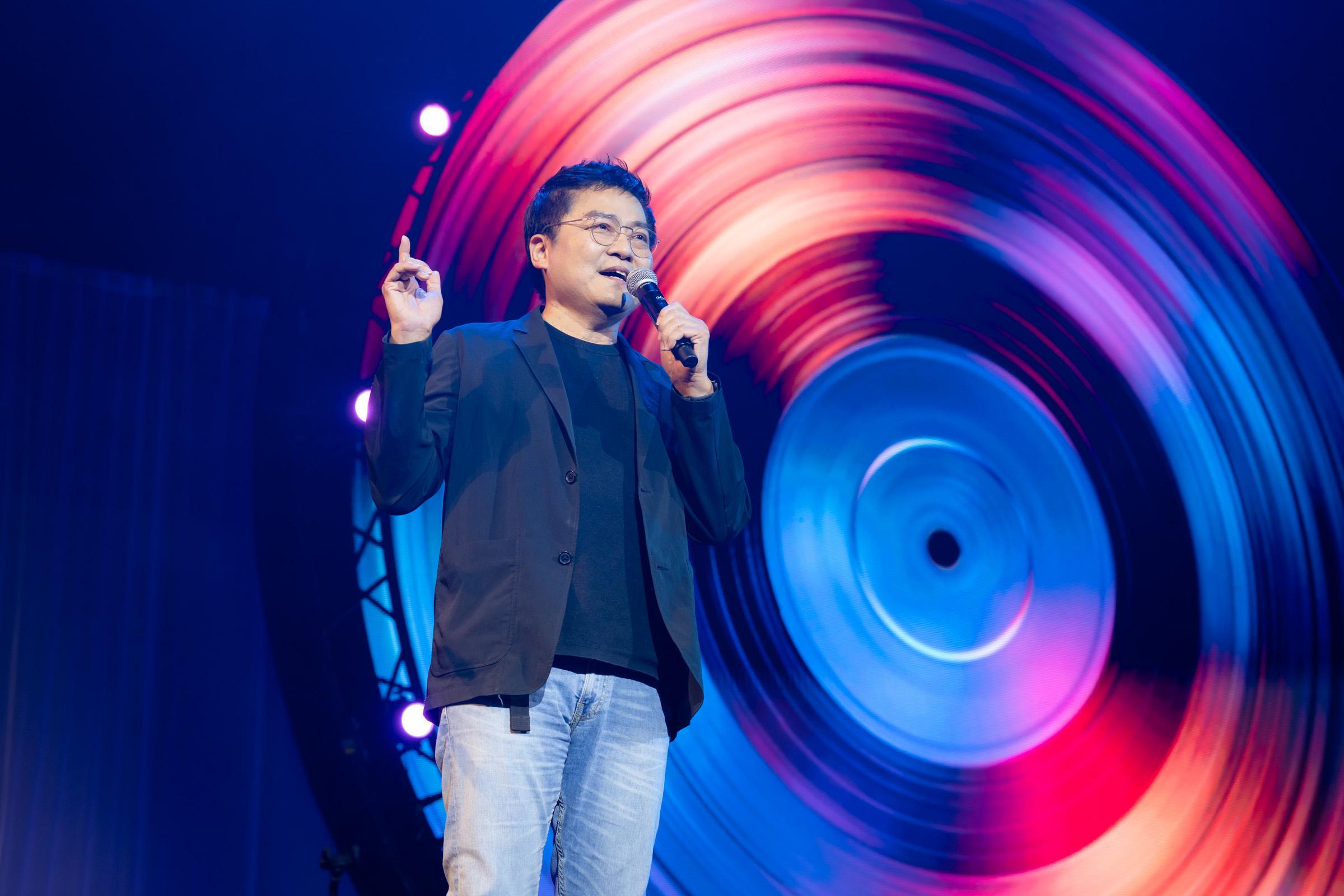 RE MASTER CONCERT 4 มัดรวมบรรยากาศคอนเสิร์ต “RE-MASTER CONCERT” 5 ชั่วโมงเต็มอิ่มกับบทเพลงเหนือกาลเวลา