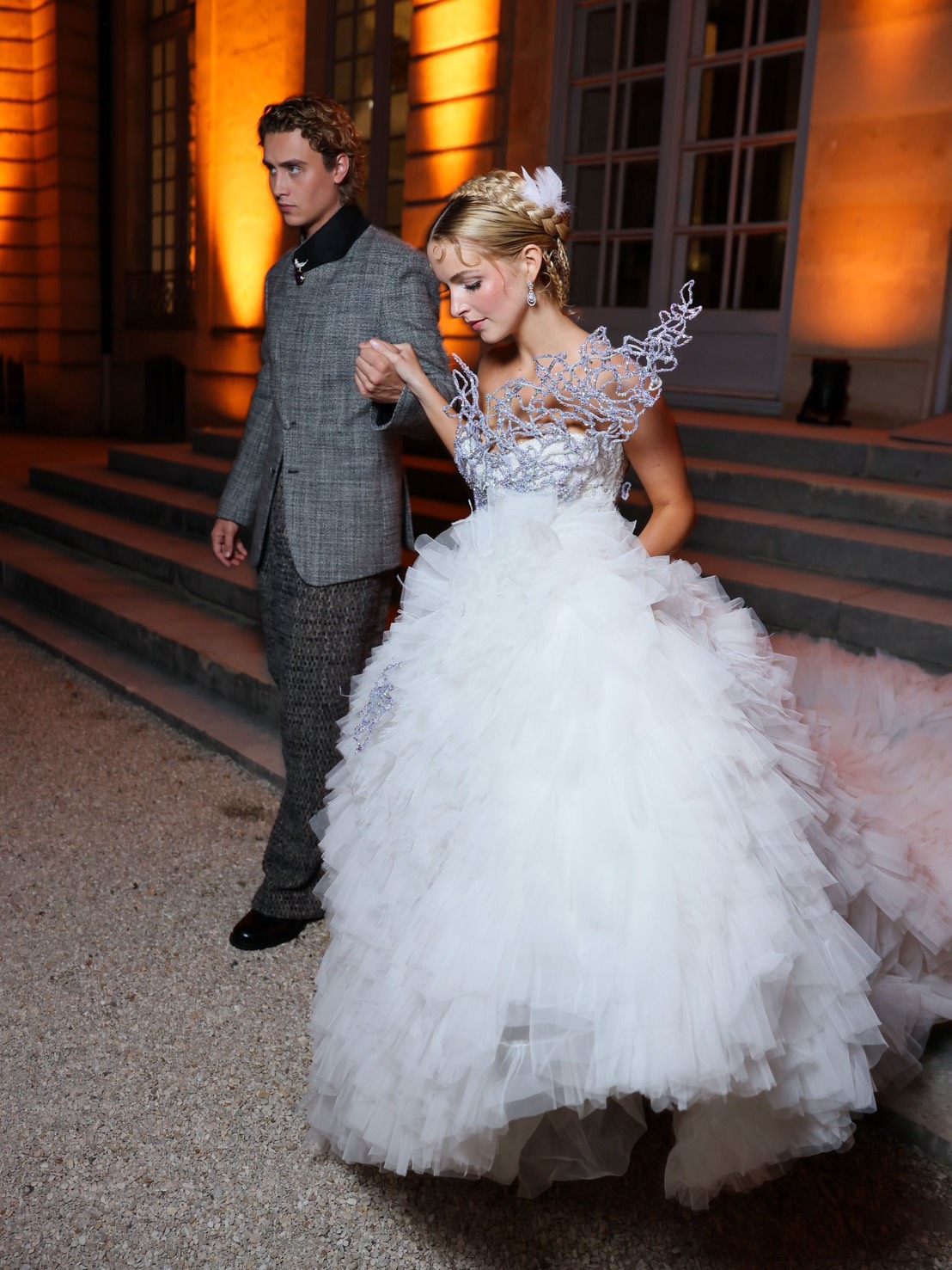 THG SOTR นิทรรศกาลElegance is Authority 001 “The Hunger Games” บุกปารีสแฟชั่นวีค ยกทัพคอสตูมสุดอลัง โชว์พลัง “แต่งองค์ทรงอำนาจ”