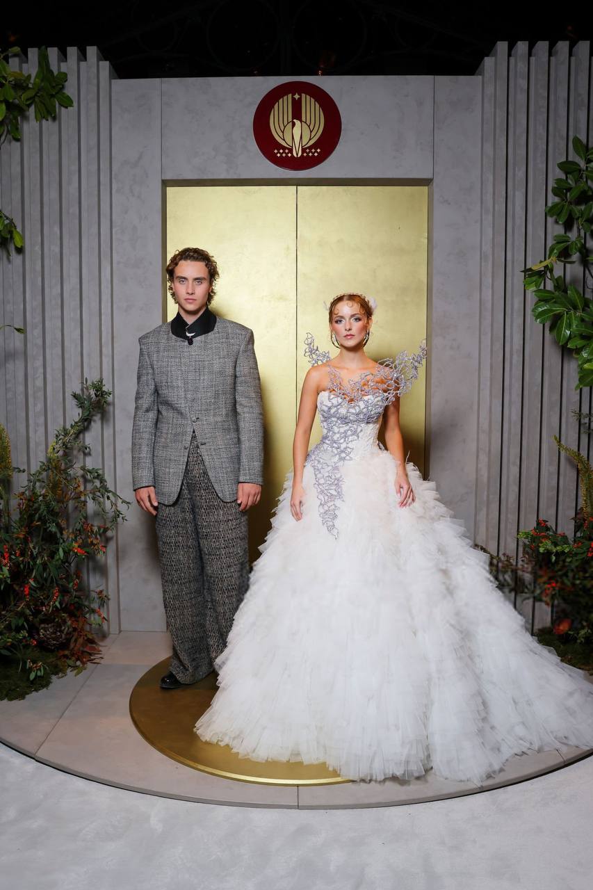 THG SOTR นิทรรศกาลElegance is Authority 02 “The Hunger Games” บุกปารีสแฟชั่นวีค ยกทัพคอสตูมสุดอลัง โชว์พลัง “แต่งองค์ทรงอำนาจ”