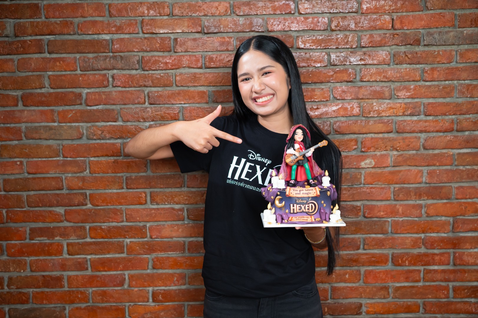 เนเน่ รอยัล Disneys Hexed 8 “เนเน่ รอยัล” ประเดิมงานพากย์เสียงใน “Disney’s Hexed มหัศจรรย์เวทมนตร์