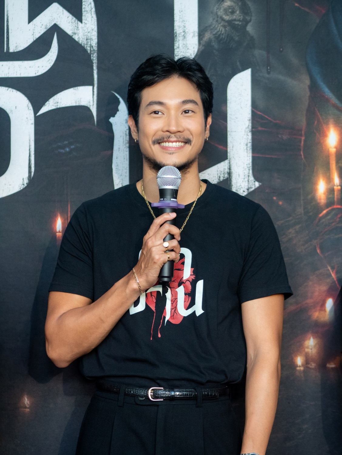 แถลงข่าวผ่าจ้าน 13 “เจนิส-ท็อป-น้ำตาล” นำทีมปลุกความระทึกแถลงข่าว “ผ่าจ้าน” เปิดความสยองแห่งปี