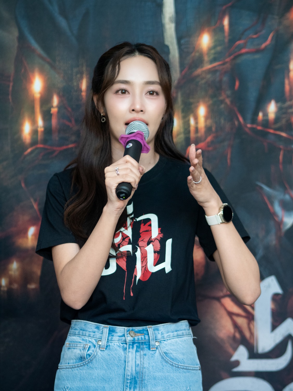 “เจนิส-ท็อป-น้ำตาล” นำทีมปลุกความระทึกแถลงข่าว “ผ่าจ้าน” เปิดความสยองแห่งปี 18 แถลงข่าวผ่าจ้าน 15 “เจนิส-ท็อป-น้ำตาล” นำทีมปลุกความระทึกแถลงข่าว “ผ่าจ้าน” เปิดความสยองแห่งปี